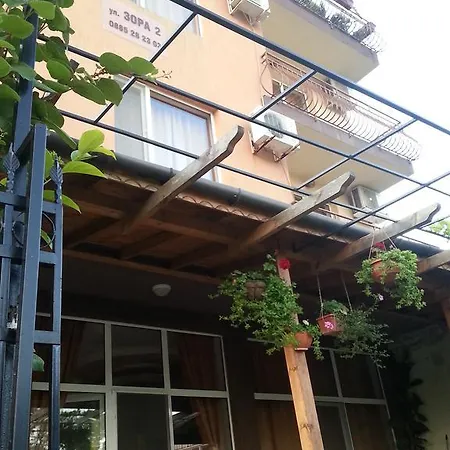 Zora بيت ضيافة بريمورسكو