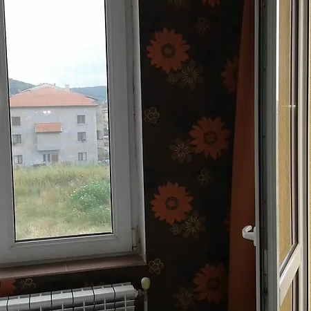 Zora بيت ضيافة