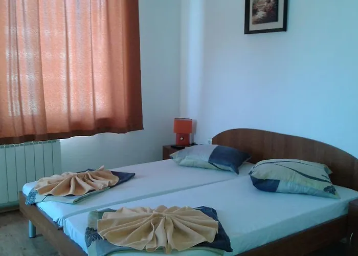 Guest house Zora Primorsko